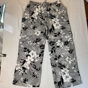Monteau Black and White Floral Wide Leg Pants